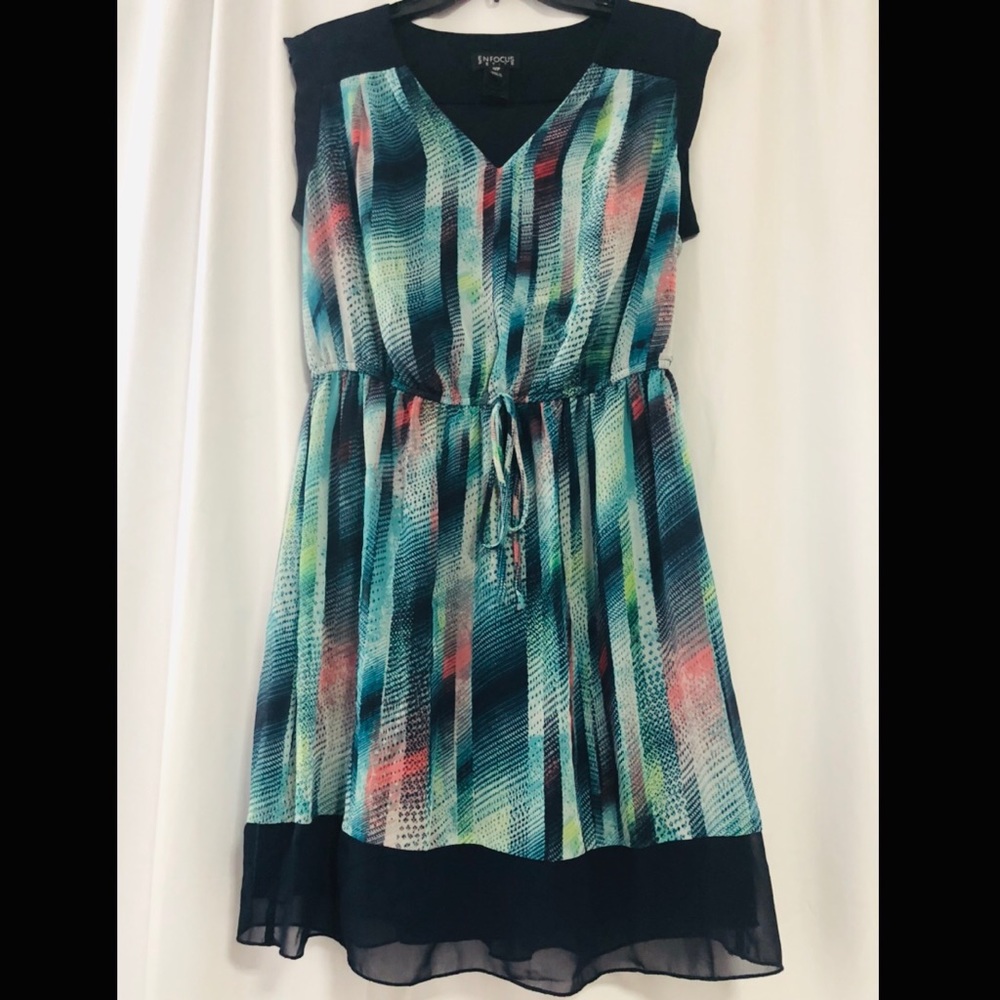 loose fitting flapper dress